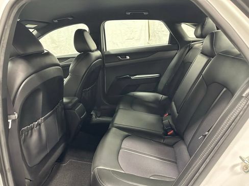 Used 2022 Kia K5 GT-Line FWD image 40