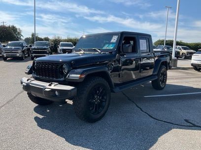 Used 2025 Jeep Gladiator Sport