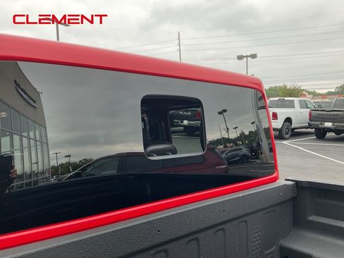 Used 2021 Jeep Gladiator Rubicon w/ Uconnect 4C Nav & Sound Group image 31