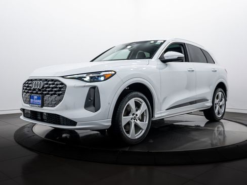 New 2025 Audi Q5 Premium Plus image 7