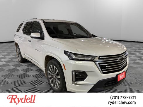 Used 2022 Chevrolet Traverse Premier AWD/4WD image 4