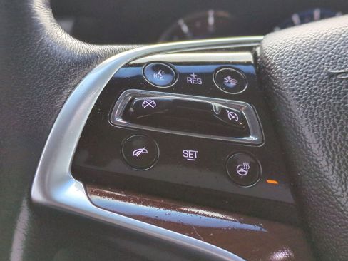 Used 2019 Cadillac Escalade ESV Luxury image 33