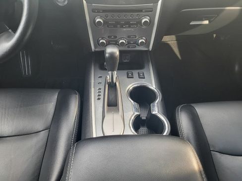 Used 2020 Nissan Pathfinder SL FWD image 22
