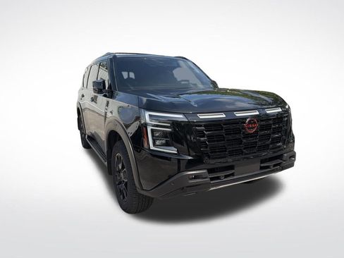 Used 2025 Nissan Armada PRO-4X w/ Pro-4X Premium Package image 2