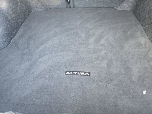 Used 2023 Nissan Altima 2.5 SR FWD image 19