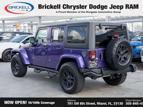 Used 2016 Jeep Wrangler Unlimited Sahara image 7