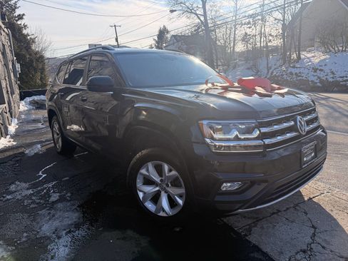 Used 2018 Volkswagen Atlas SE image 4