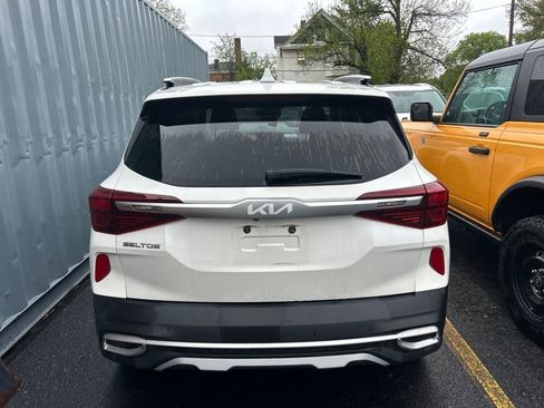 Used 2022 Kia Seltos EX AWD/4WD image 8
