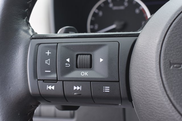 Used 2023 Nissan Rogue SL FWD image 21
