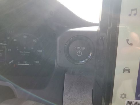 New 2025 Toyota Tacoma Trailhunter image 26