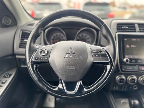 Used 2021 Mitsubishi Outlander Sport SE image 17