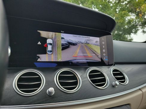 Certified 2022 Mercedes-Benz E 350 Sedan image 33