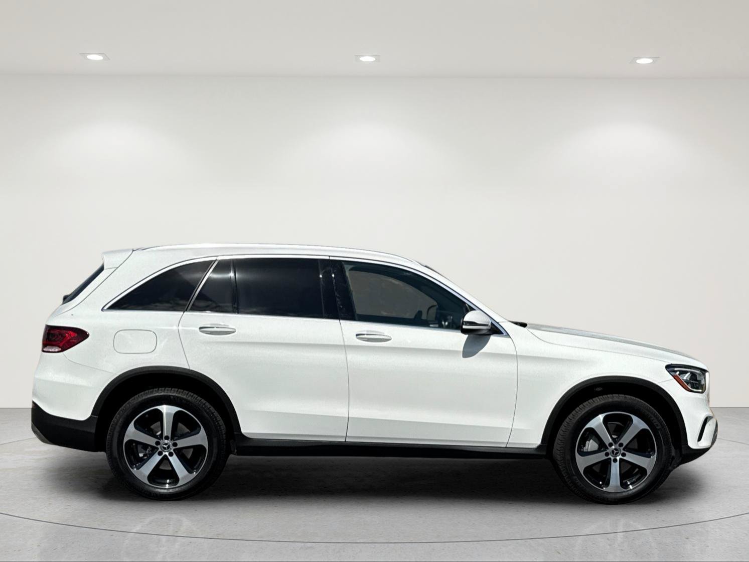 Used 2020 Mercedes-Benz GLC 300 image 7