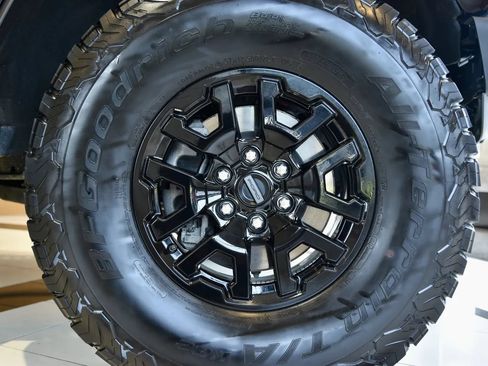 Used 2024 Ford Bronco Raptor AWD/4WD image 13