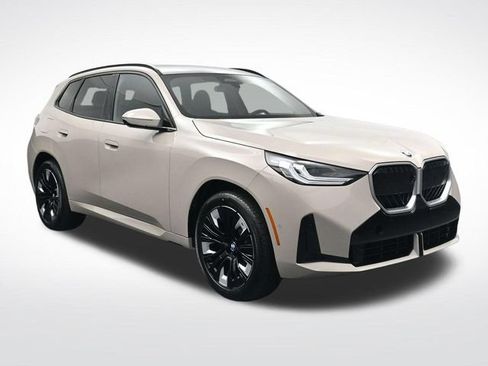 New 2026 BMW X3 xDrive30i w/ Premium Package AWD/4WD image 2