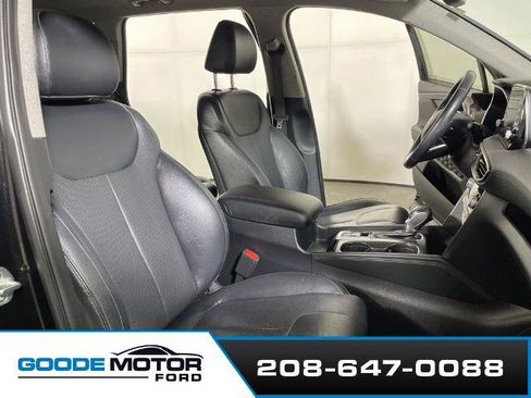 Used 2020 Hyundai Santa Fe Limited AWD/4WD image 23