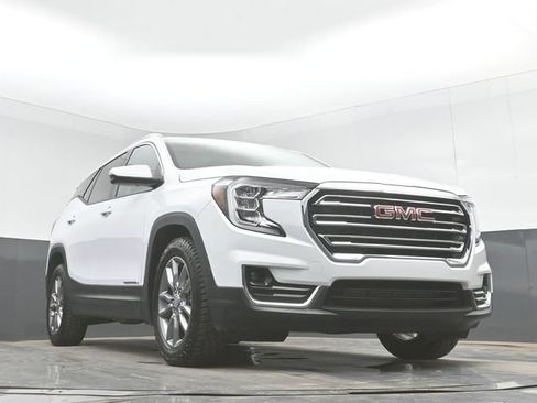 Used 2022 GMC Terrain SLT w/ Infotainment Package II FWD image 42