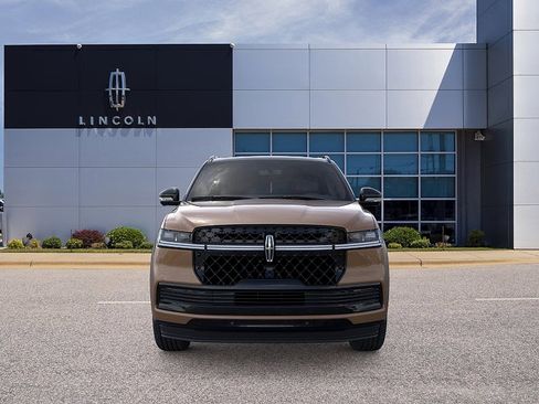New 2026 Lincoln Navigator L Black Label AWD/4WD image 6