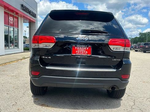 Used 2017 Jeep Grand Cherokee Limited w/ Luxury Group II AWD/4WD image 4