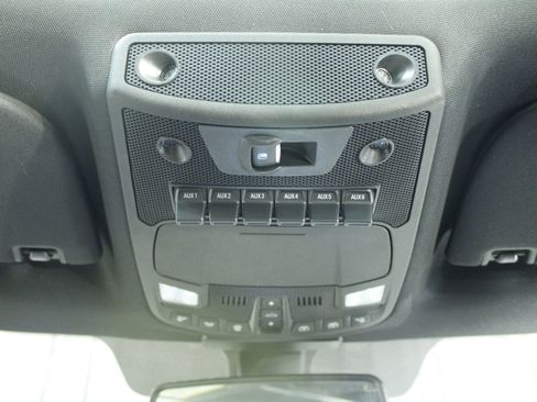 Used 2018 Ford F150 Raptor w/ Equipment Group 802A Luxury image 38