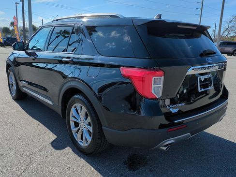 Used 2023 Ford Explorer Limited w/ Equipment Group 301A image 6