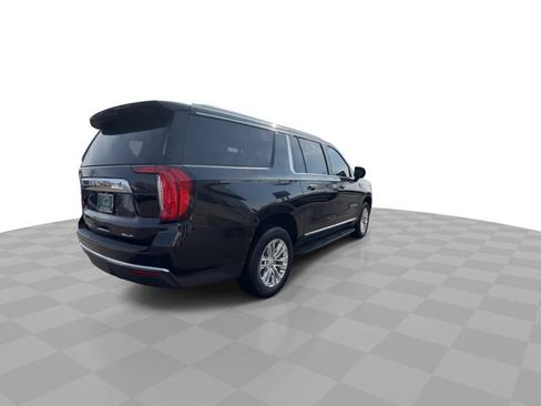 Certified 2023 GMC Yukon XL SLT image 8
