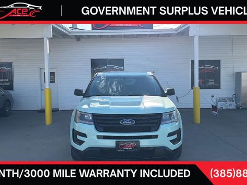 Used 2017 Ford Explorer 4WD Police Interceptor image 2