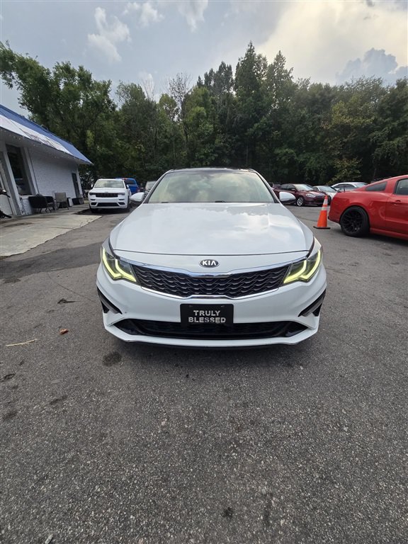 Used 2019 Kia Optima LX w/ LX Premium Package FWD image 3