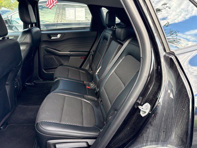 Used 2023 Ford Escape SE FWD image 6