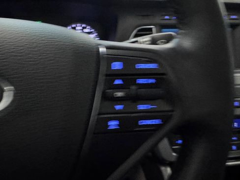 Used 2016 Hyundai Sonata Limited w/ Option Group 05 image 11