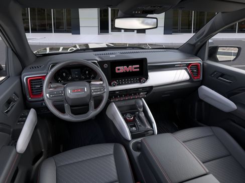 New 2026 GMC Canyon AT4X w/ LPO, Black Badging Package AWD/4WD image 15