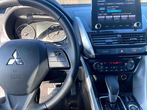 Used 2023 Mitsubishi Eclipse Cross SE image 17