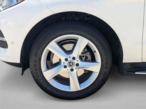 Used 2018 Mercedes-Benz GLE 350 image 25