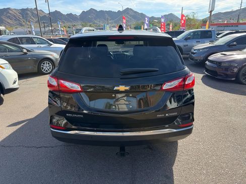 Used 2018 Chevrolet Equinox Premier w/ Infotainment II Package image 6