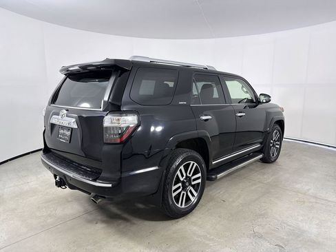Used 2023 Toyota 4Runner Limited AWD/4WD image 7