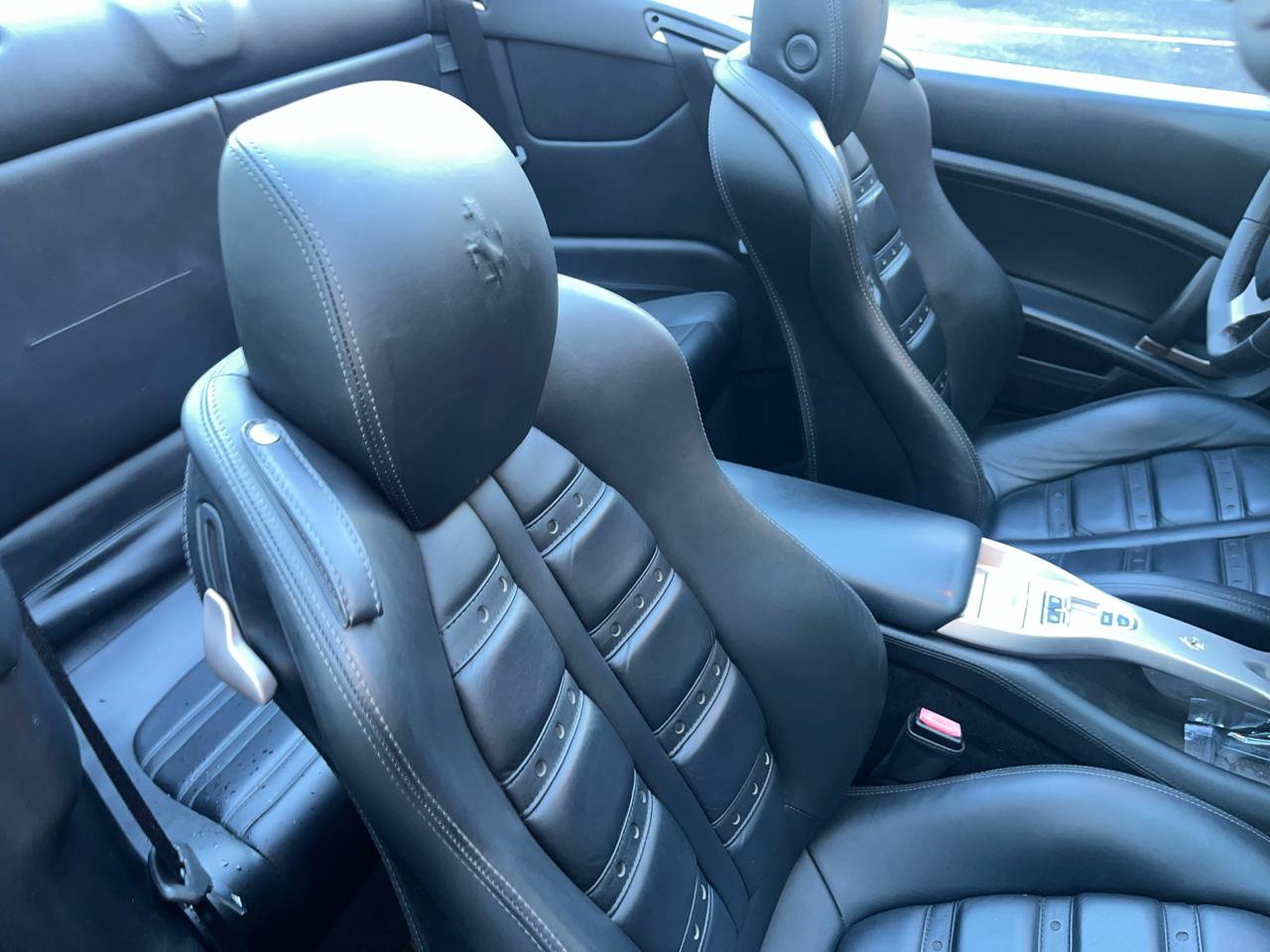 Used 2010 Ferrari California RWD image 41