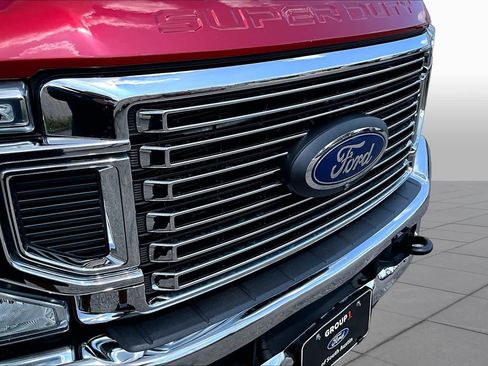 Certified 2022 Ford F350 Lariat w/ Lariat Ultimate Package AWD/4WD image 30