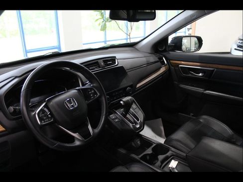 Used 2018 Honda CR-V Touring image 13