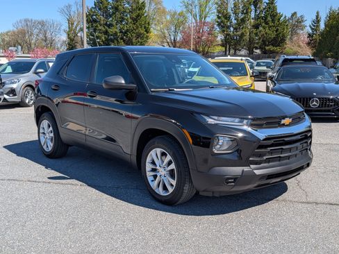 Used 2022 Chevrolet TrailBlazer LS image 7