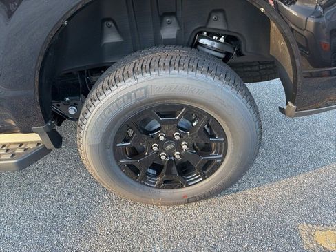 New 2025 Ford F150 Lightning XLT image 7