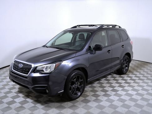 Used 2018 Subaru Forester 2.5i Premium AWD/4WD image 3