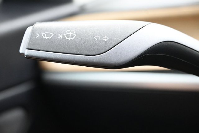 Used 2019 Tesla Model 3 Long Range AWD/4WD image 14