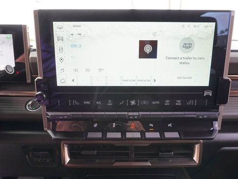 Certified 2025 GMC Hummer EV 2X image 19