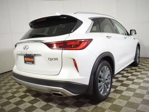 Certified 2023 INFINITI QX50 Luxe image 4