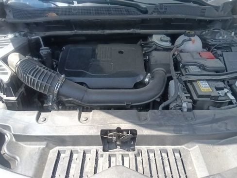 Used 2025 Chevrolet Blazer LT AWD/4WD image 32