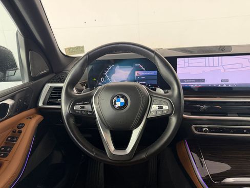 Used 2025 BMW X5 xDrive40i AWD/4WD image 31