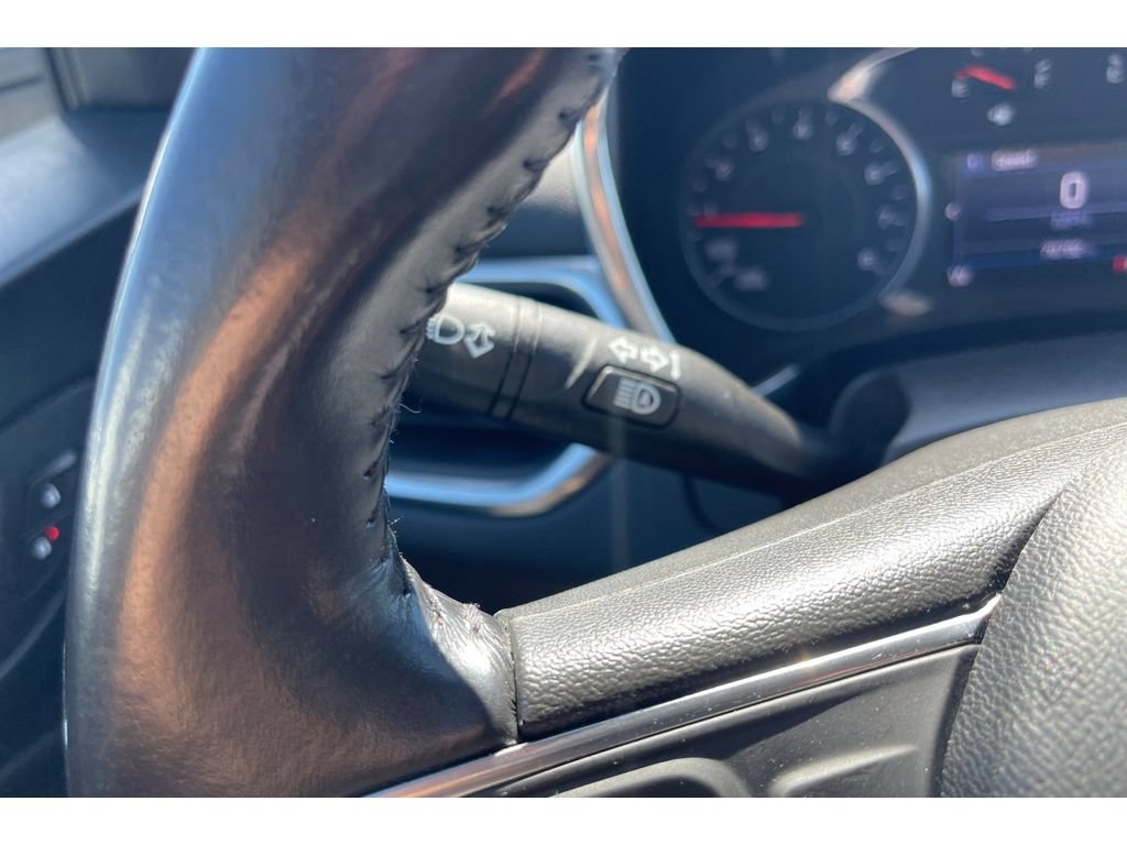 Used 2021 Chevrolet Equinox LT FWD image 34