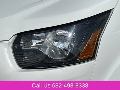 Used 2025 Ford Transit 250 148 Medium Roof w/ Load Area Protection Package RWD image 4