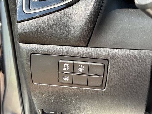 Used 2014 MAZDA MAZDA3 i Touring FWD image 12
