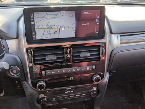 Used 2023 Lexus GX 460 Premium w/ Premium Package image 31